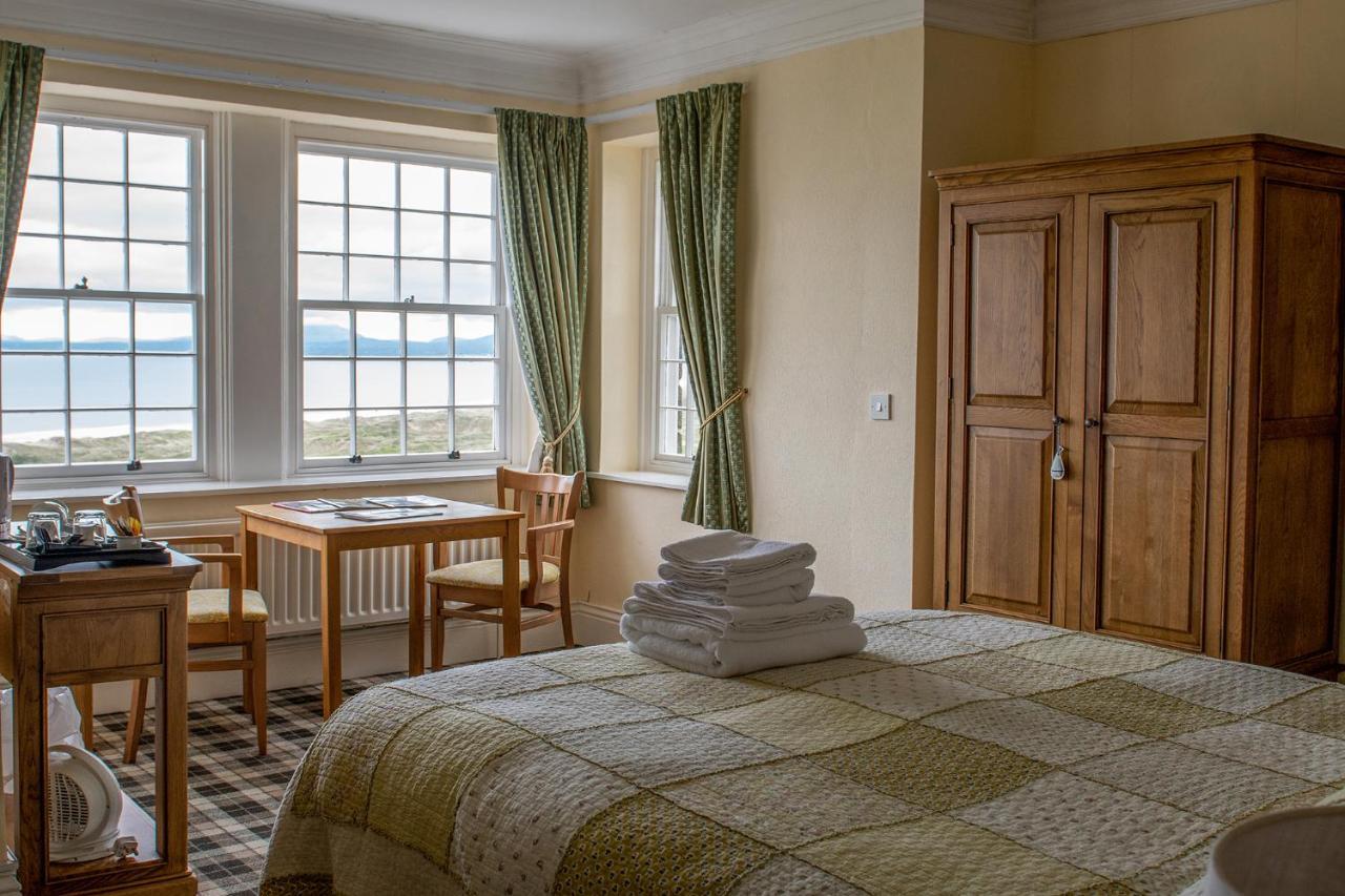 Crown Lodge Harlech Exteriör bild